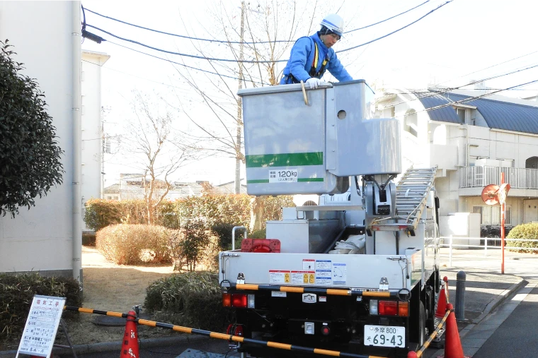 若手社員の仕事の様子